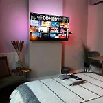 Cozy Boutique -self Check In Hotel