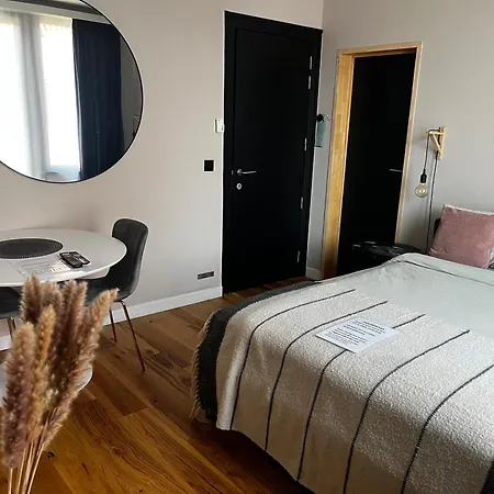 Cosy Boutique - Self Check In 4*
