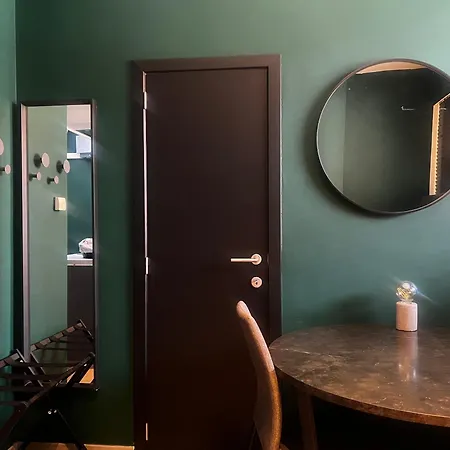 Cozy Boutique -self Check In
